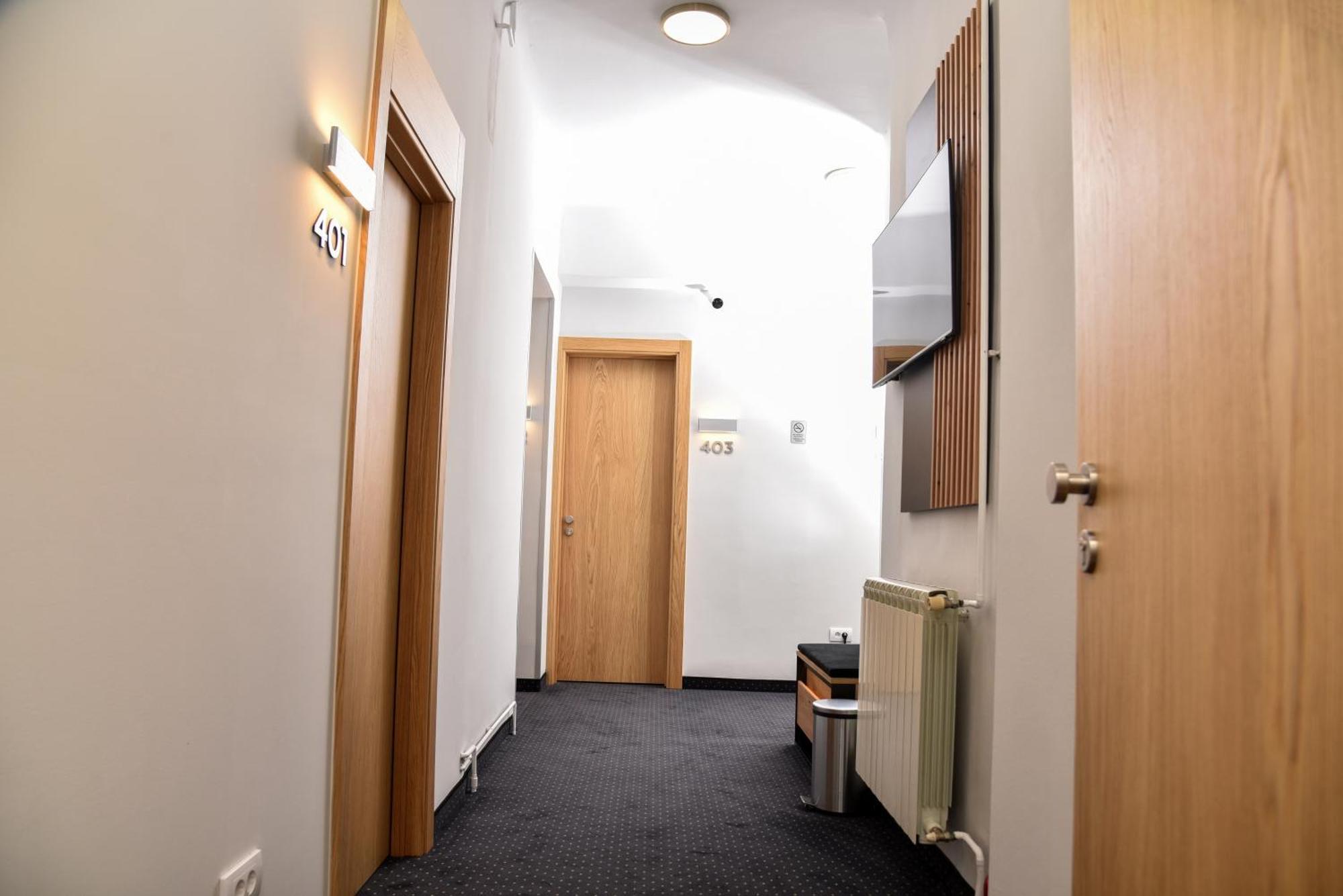 Republic Square Luxury Suites Belgrado Exterior foto