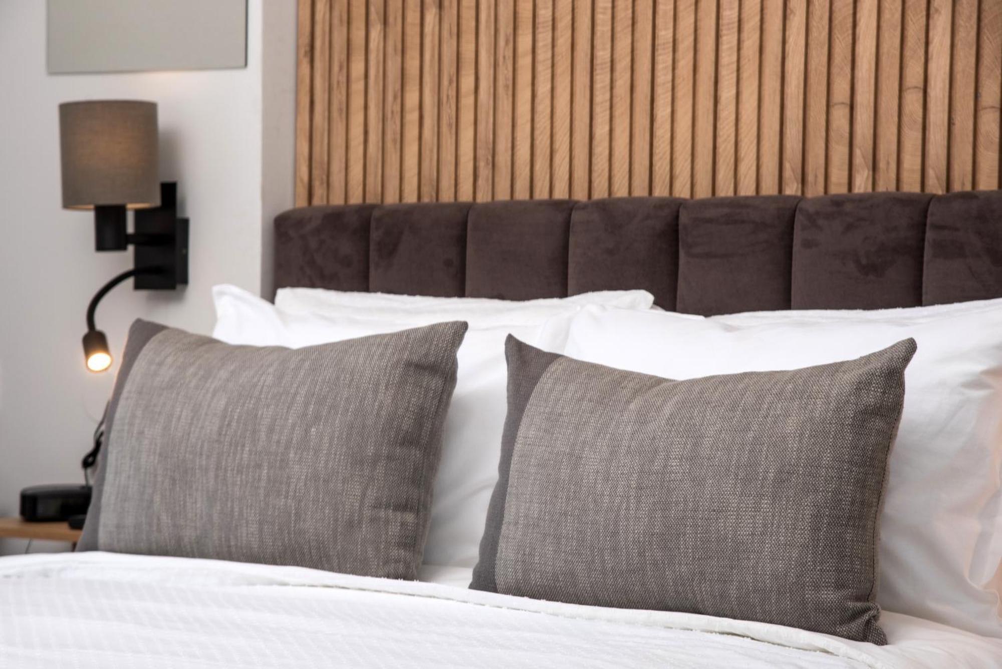 Republic Square Luxury Suites Belgrado Exterior foto